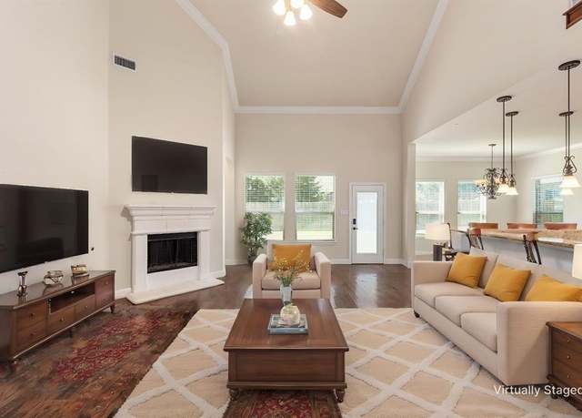 Property at 141 Claremont Dr, Ovilla, TX 75154, 5 beds, 4.5 baths