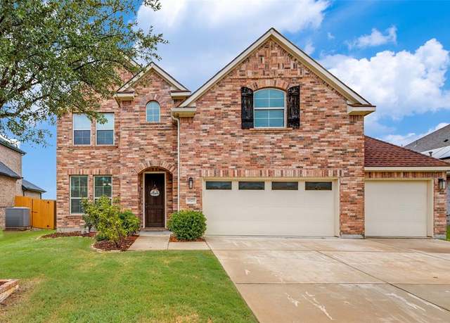 Property at 3029 Lakefield Dr, Little Elm, TX 75068, 4 beds, 3.5 baths