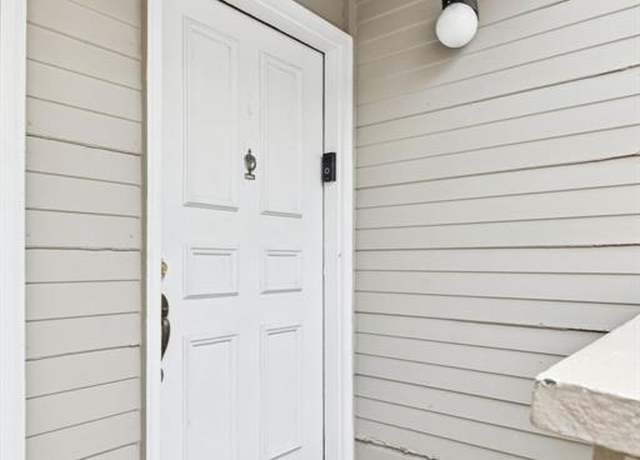 Property at 3550 Country Square Dr #412, Carrollton, TX 75006, 2 beds, 1 bath