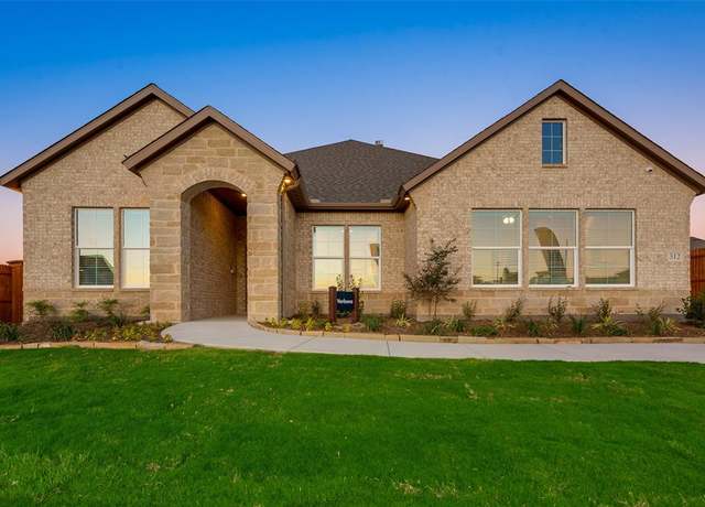 Property at 312 Honey Brook Ln, Aledo, TX 76008, 4 beds, 3 baths
