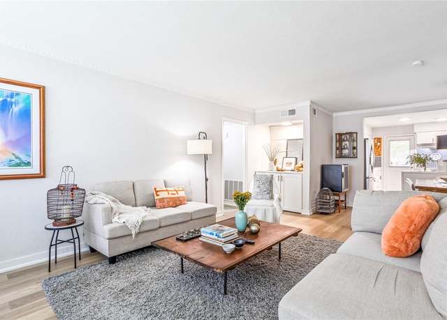 Property at 7924 Royal Ln #106, Dallas, TX 75230, 2 beds, 2 baths