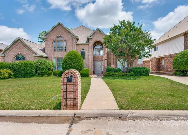 Property at 2311 Megan Way, Arlington, TX 76016, 4 beds, 2.5 baths