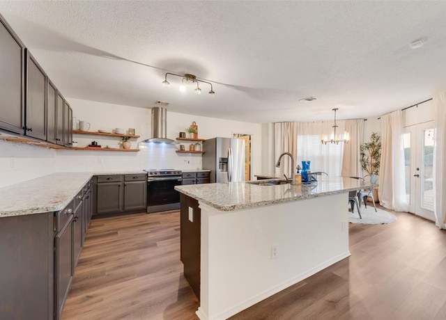 Property at 7536 Brentwood Stair Rd, Fort Worth, TX 76112, 4 beds, 2.5 baths