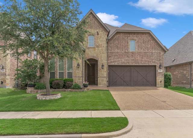Property at 2850 Sherwood Dr, Trophy Club, TX 76262, 4 beds, 3.5 baths