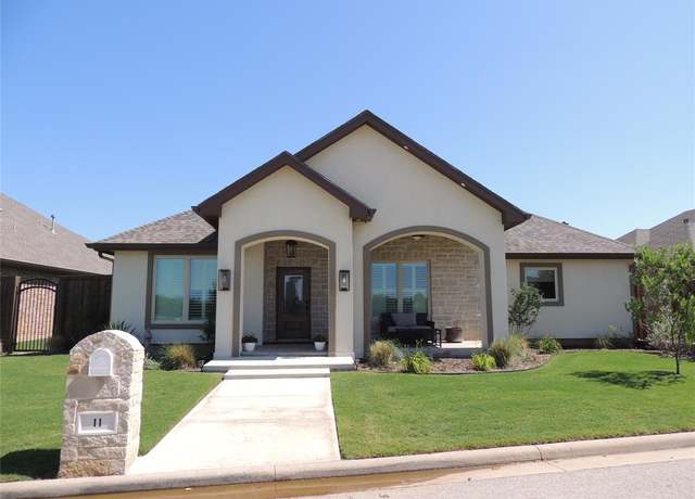 Property at 11 Monarch Dr, Abilene, TX 79606, 3 beds, 2.5 baths