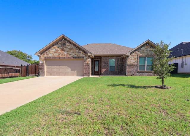 Property at 3225 Grady St, Forest Hill, TX 76119, 3 beds, 2 baths