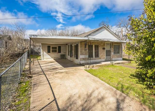 Property at 301 Barton St, Marlin, TX 76661, 3 beds, 1 bath