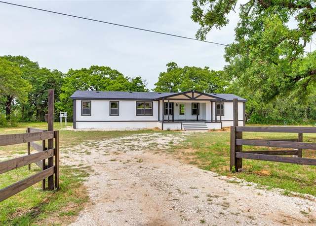 Property at 1808 N County Road 810, Alvarado, TX 76009, 3 beds, 2 baths