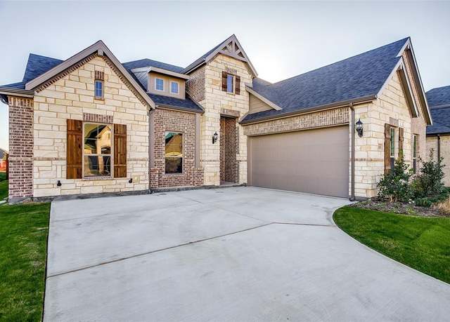 Property at 4018 Eagles Blf, Midlothian, TX 76065, 3 beds, 3 baths