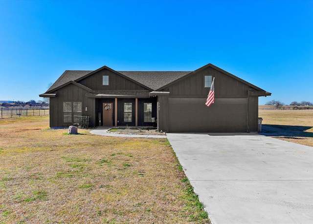 Property at 142 County Road 2630, Decatur, TX 76234, 3 beds, 2 baths