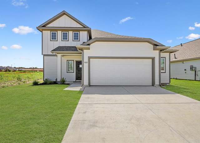 Property at 9221 Union Pacific Dr, Fort Worth, TX 76036, 3 beds, 2.5 baths