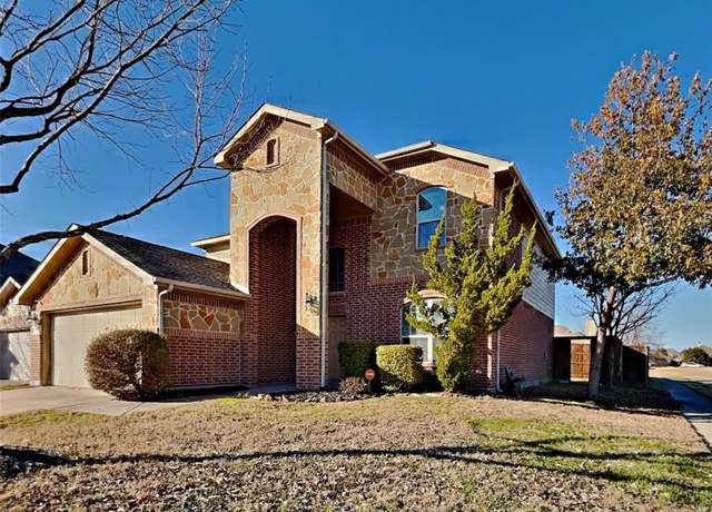 Property at 11721 Summer Springs Dr, Frisco, TX 75036, 4 beds, 2.5 baths