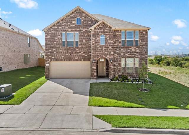 Property at 2904 Brainerd Dr, Saginaw, TX 76179, 5 beds, 4.5 baths
