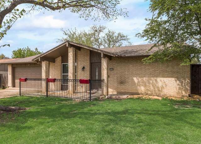 Property at 3717 Canary Dr, Irving, TX 75062, 3 beds, 2 baths