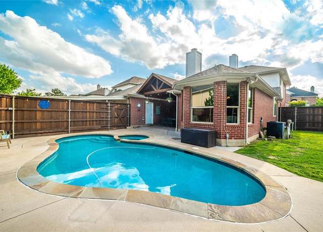 Property at 7612 Trevino Dr, Plano, TX 75025, 5 beds, 3 baths
