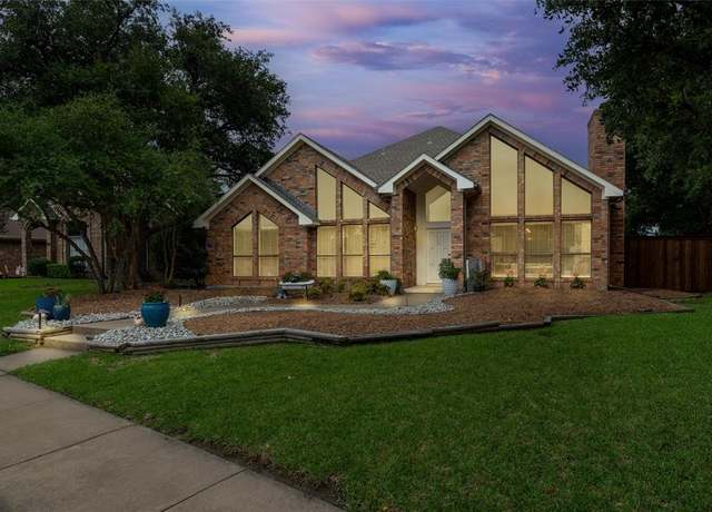 Property at 2203 Glen Helen Cir, Carrollton, TX 75007, 4 beds, 2.5 baths