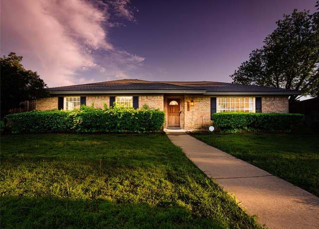 Property at 2012 Westlake Dr, Plano, TX 75075, 3 beds, 2 baths