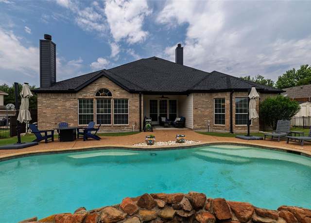 Property at 3404 Brookshire Run, Corinth, TX 76210, 4 beds, 2.5 baths