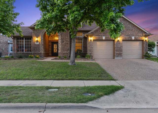 Property at 11776 Harrisburg Dr, Frisco, TX 75035, 5 beds, 3.5 baths