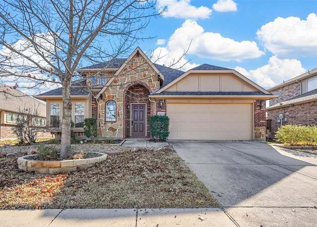 Property at 1025 Durham Dr, Anna, TX 75409, 4 beds, 2 baths