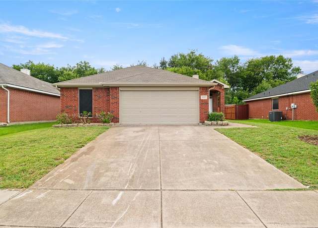 Property at 1123 Baja Dr, Grand Prairie, TX 75052, 4 beds, 2 baths