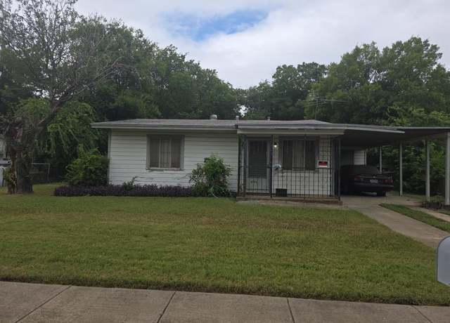 Property at 2908 Langston St, Fort Worth, TX 76105, 3 beds, 1 bath
