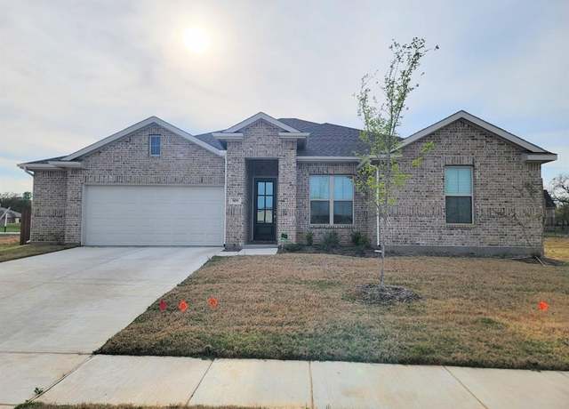 Property at 509 Pebble Cir, Azle, TX 76020, 4 beds, 2 baths