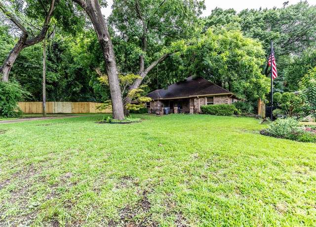 Property at 1237 Linkwood Ln, Lancaster, TX 75146, 3 beds, 2 baths
