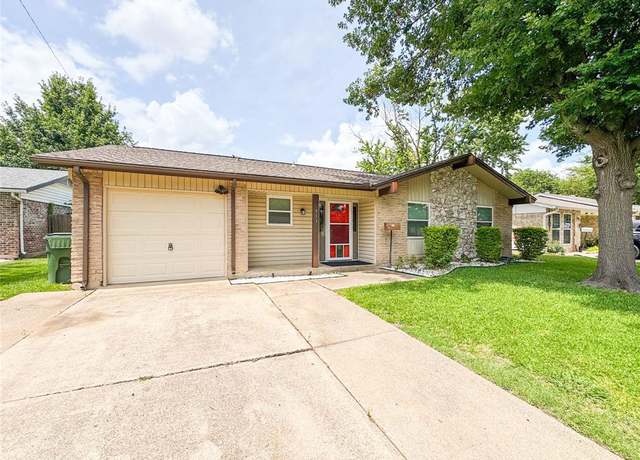 Property at 913 Shorehaven Dr, Garland, TX 75040, 3 beds, 1.5 baths