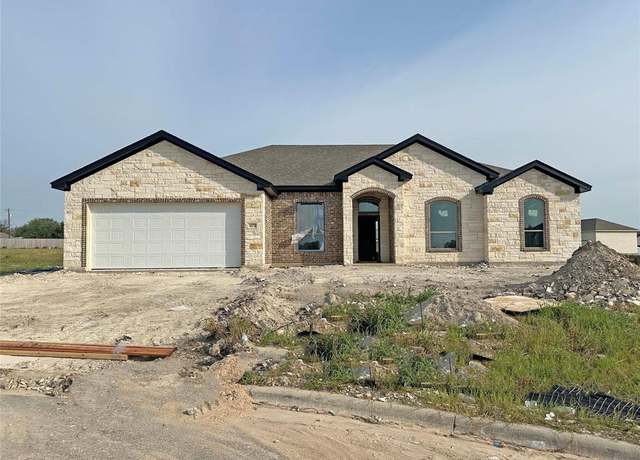 Property at 403 Rusty Spur Ct, Lorena, TX 76655, 3 beds, 2 baths