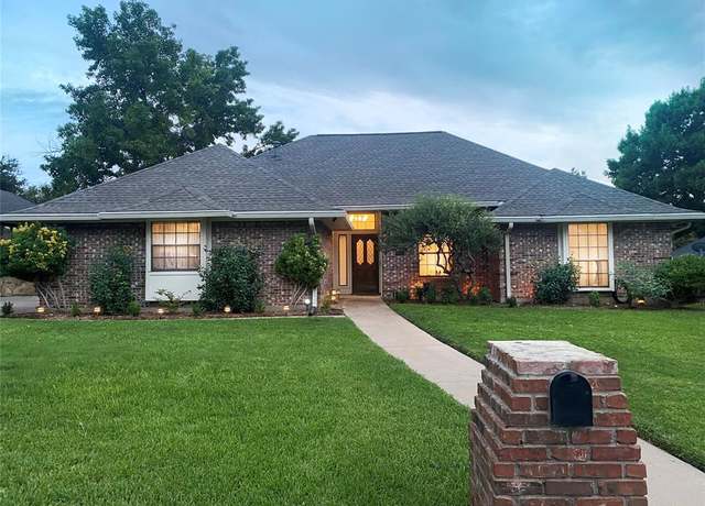 Property at 6624 Quail Ridge Dr, North Richland Hills, TX 76180, 3 beds, 2 baths