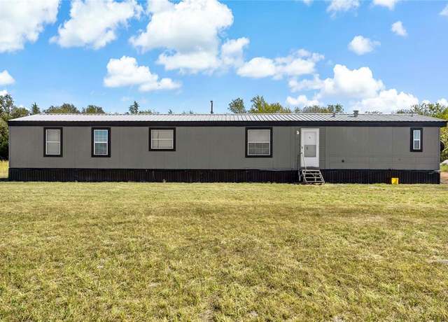 Property at 15410 Farm Road 1497, Paris, TX 75462, 3 beds, 2 baths