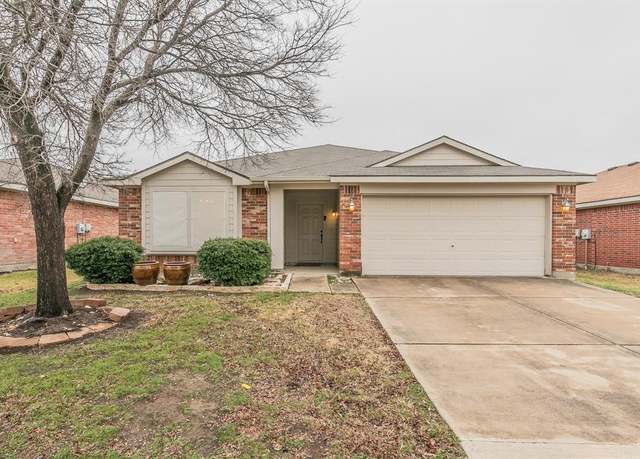 Property at 9404 Sundial Dr, Fort Worth, TX 76244, 4 beds, 2 baths