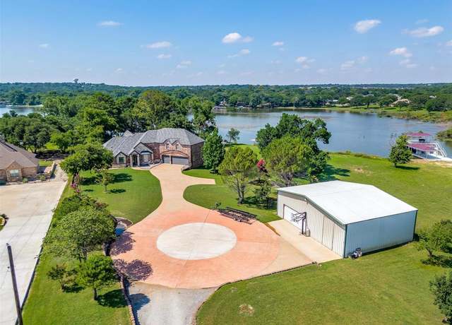 Property at 1398 Park St, Azle, TX 76020, 4 beds, 2.5 baths