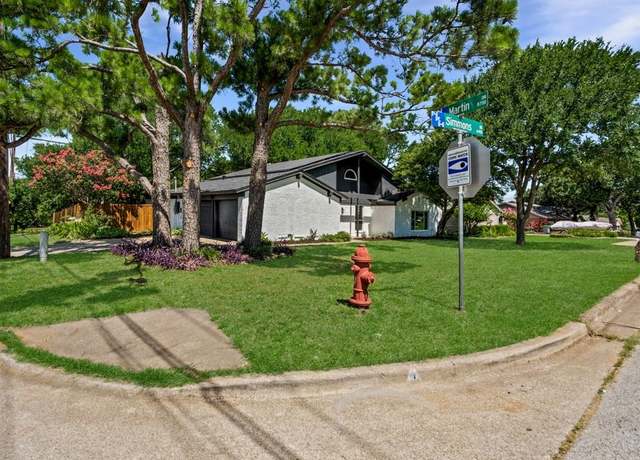 Property at 6401 Simmons Rd, North Richland Hills, TX 76182, 5 beds, 3 baths