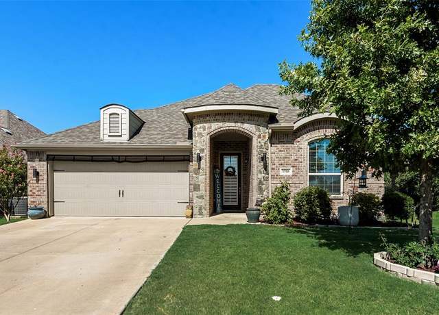 Property at 1516 Vaquero Dr, Saginaw, TX 76131, 4 beds, 2 baths