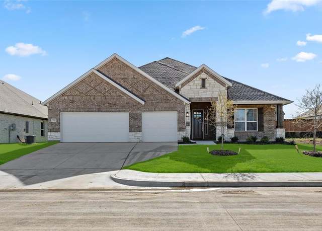 Property at 752 Brozgold Ave, Midlothian, TX 76065, 4 beds, 3.5 baths