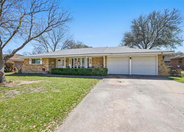Property at 3433 Lawndale Ave, Fort Worth, TX 76133, 3 beds, 2 baths