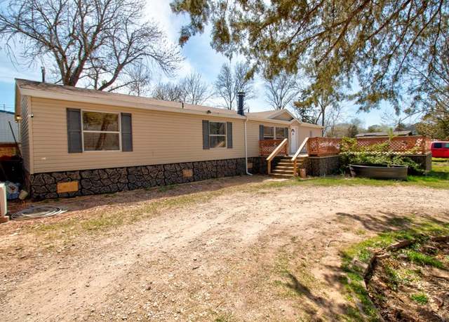 Property at 522 Stone Cir, Gordonville, TX 76245, 3 beds, 2 baths
