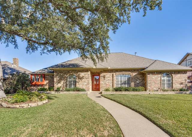 Property at 9927 Glen Canyon Dr, Dallas, TX 75243, 4 beds, 2.5 baths