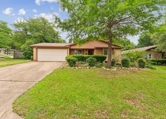 Property at 311 Franklin Dr, Euless, TX 76040, 3 beds, 2 baths