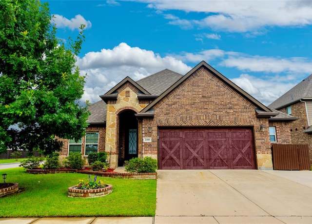 Property at 2400 Sabine Cir, Royse City, TX 75189, 3 beds, 2 baths