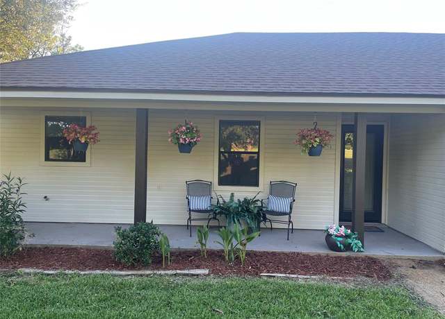Property at 4618 Palmetto Rd, Benton, LA 71006, 3 beds, 2 baths