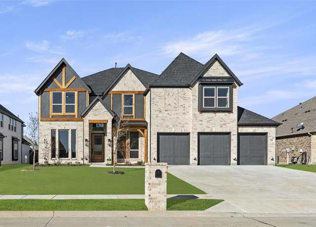 Property at 201 St Mark Ln, Prosper, TX 75078, 5 beds, 4 baths