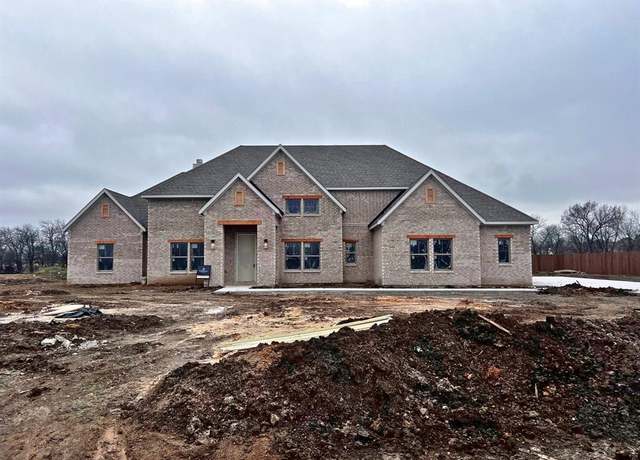 Property at 6025 Amber, Sanger, TX 76266, 4 beds, 3 baths