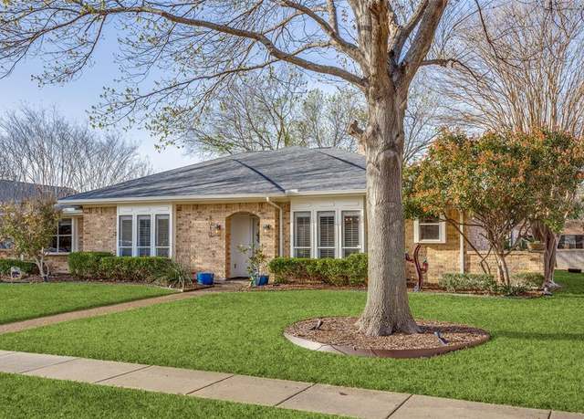 Property at 1010 E Berkeley Dr, Richardson, TX 75081, 3 beds, 2 baths