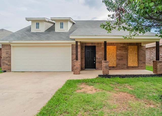 Property at 10437 Manhassett Dr, Fort Worth, TX 76140, 4 beds, 2 baths