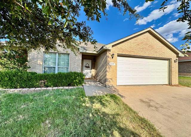 Property at 5549 Yellow Brick Rd, Abilene, TX 79602, 3 beds, 2 baths