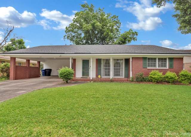 Property at 4517 Tibbs St, Shreveport, LA 71105, 3 beds, 2 baths