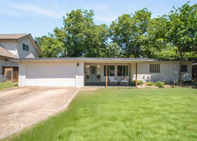 Property at 8742 Mediterranean Dr, Dallas, TX 75238, 3 beds, 2 baths